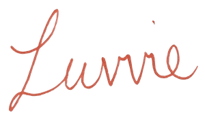 luvvie signature